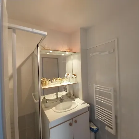 Maison T3 Climatisée, Indigo, Pierre La *