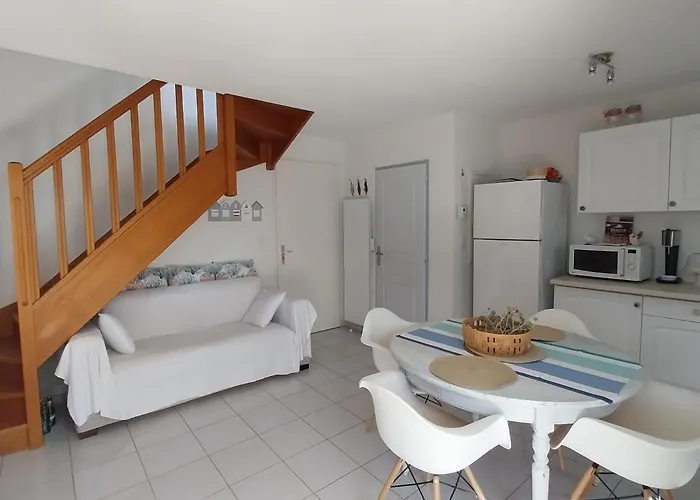 Maison T3 Climatisee, Indigo, Pierre La דירה
